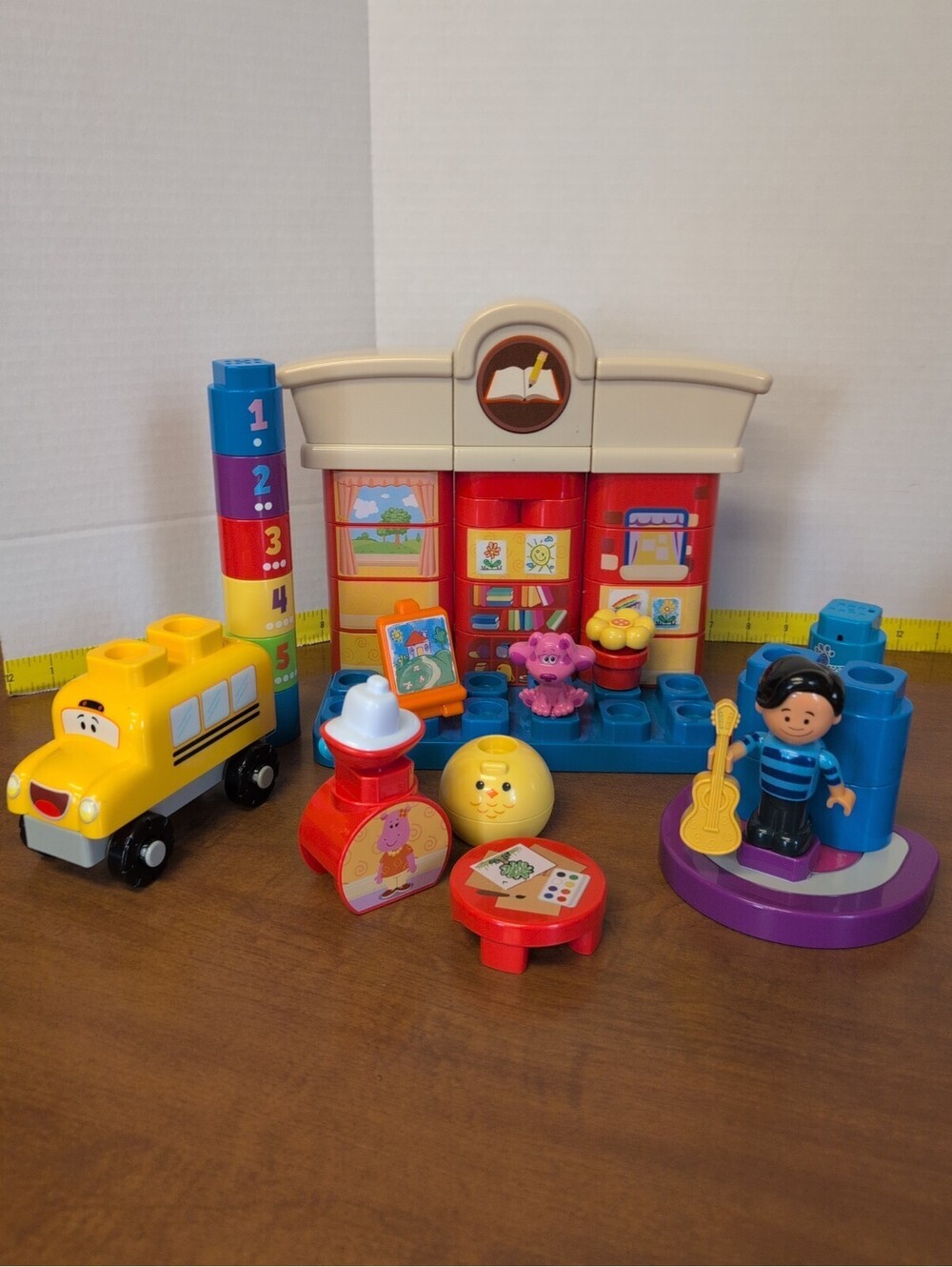 LeapBuilders® Blue's Clues & You!™ Blue's 123 School Playset